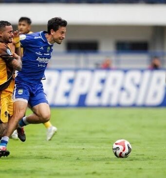 Menang Derby, Thom Haye Curhat Keluarga Diteror Ancaman Pembunuh