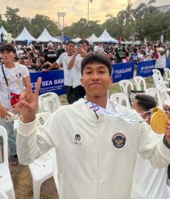 Catat 4,83 Detik! Robby Raih Emas dan Siapkan Investasi Masa Depan