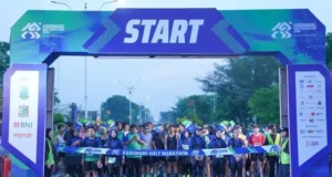 Wakil Bupati Karawang Buka Half Marathon 2026 di Stadion Singaperbangsa