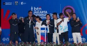 Menpora Erick Thohir Lepas Ribuan Pelari BTN Jakarta International Marathon 2026