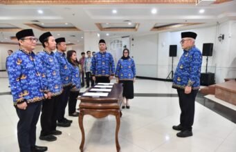 Lantik Pejabat Fungsional, Sesmenpora Gunawan Harap Para Pegawai Kemenpora Konsisten Mengabdi pada Negara